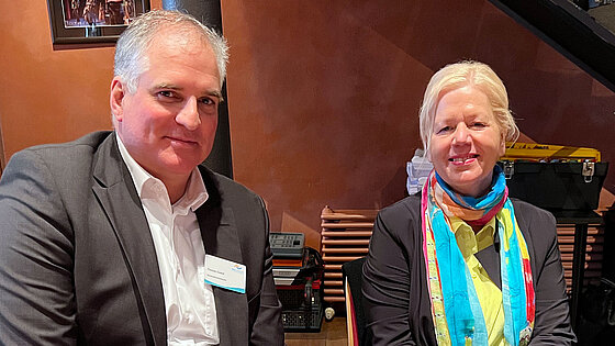 Vorstand Thomas Ewald und Leiterin der IBF Regina Seilmaier